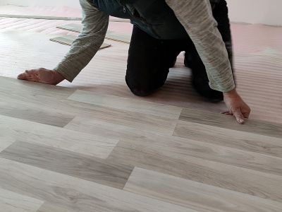 What To Expect During A Vinyl Sheet Flooring Installation